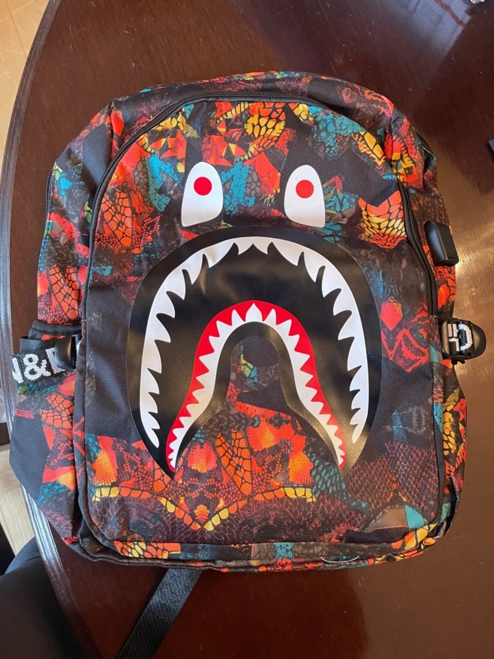 Shark Teens Backpack snake skin camo Waterproof USB Laptop Backpack nwt
